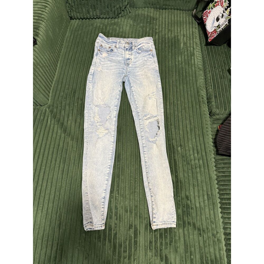 American Eagle Jegging Light Wash Distressed Skinny Jeans